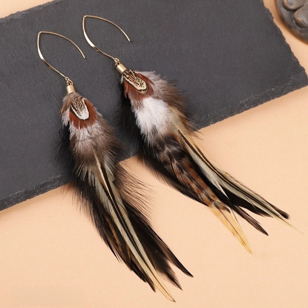 Women Fashion Photoshoot - Boho Lange Feder-Ohrhänger Ethnischer Schmuck Lange