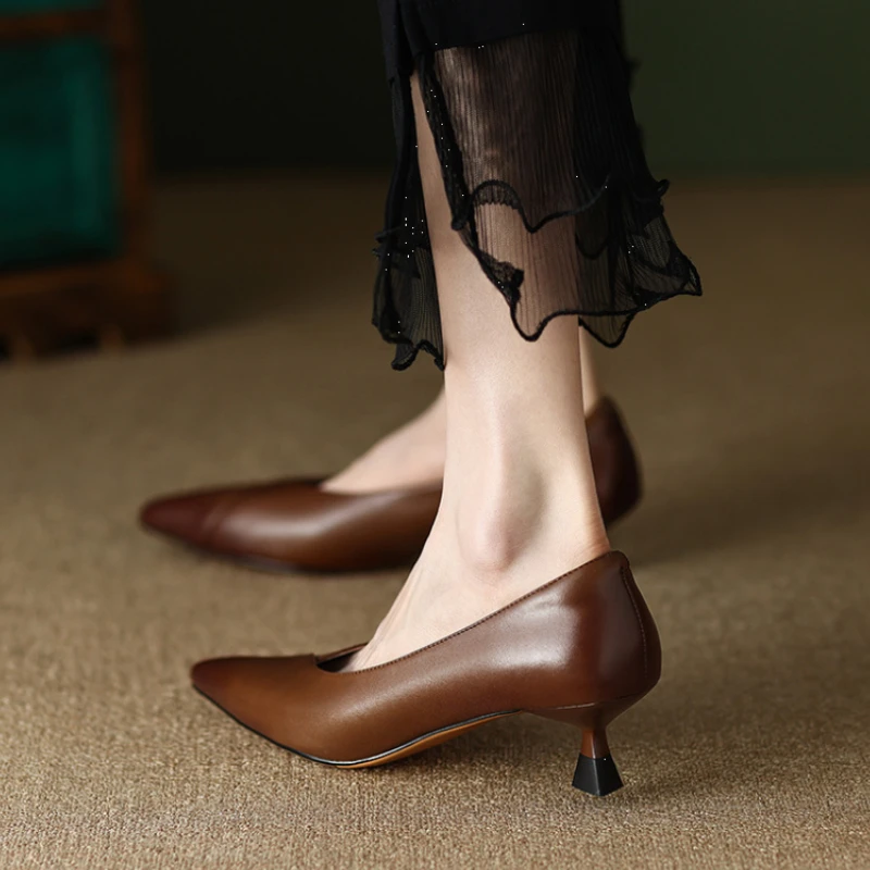 Women'S Fashion Quick Delivery - Quadratische Absätze mit mittelgroßen Damenpumps, spitzer
