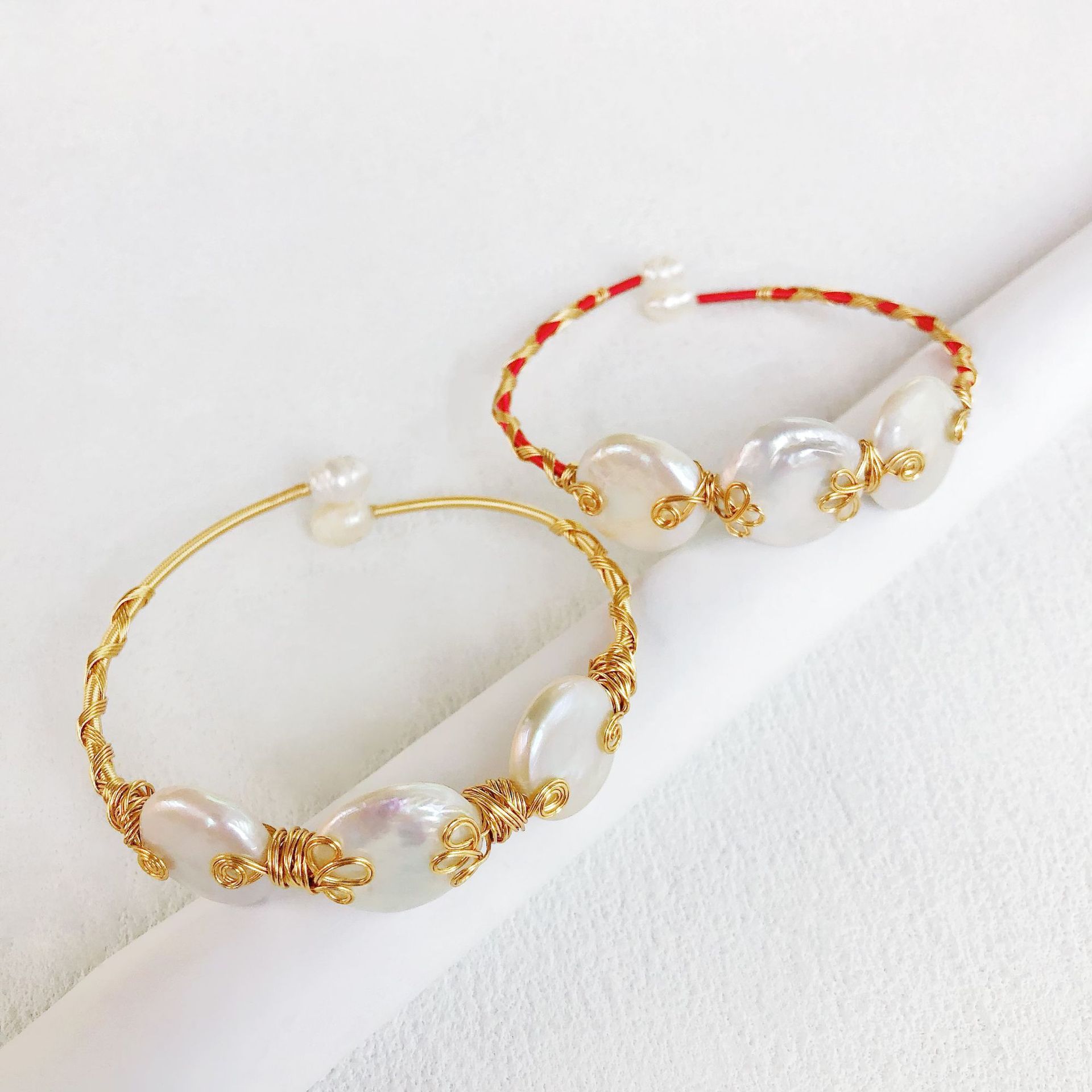 Armband aus Naturperlen, handg – Women'S Fashion E Commerce Bewertung und Preis
