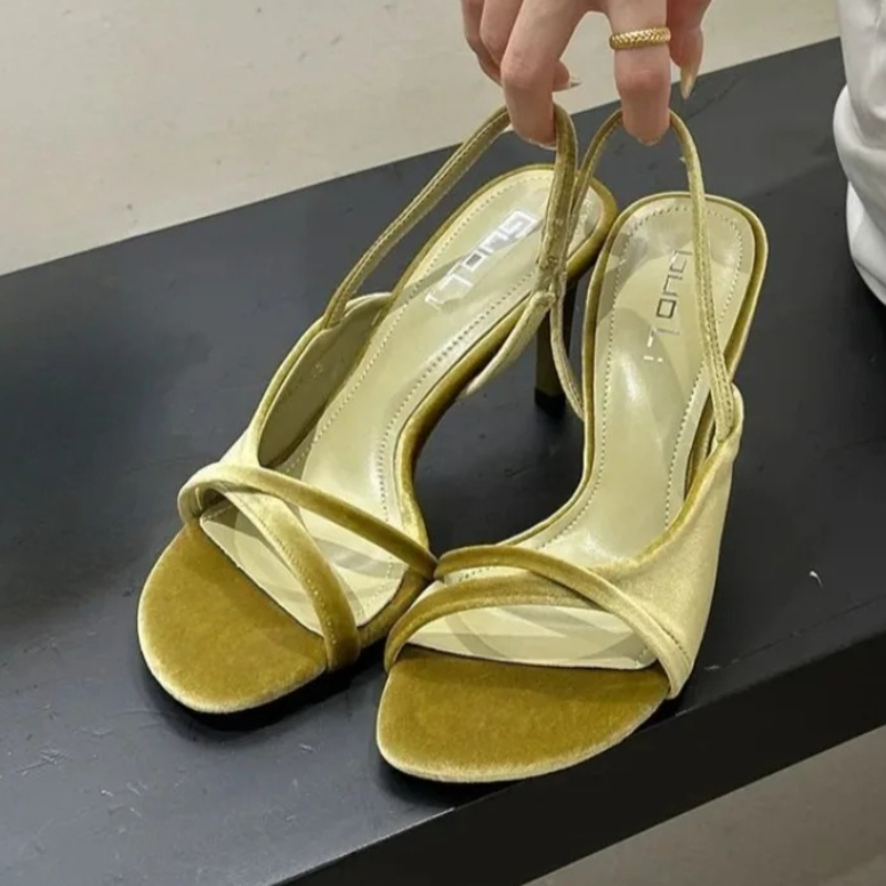 Luxuriöse Samt-Damenschuhe mit – Women'S Fashion For 2026 Bewertung und Preis