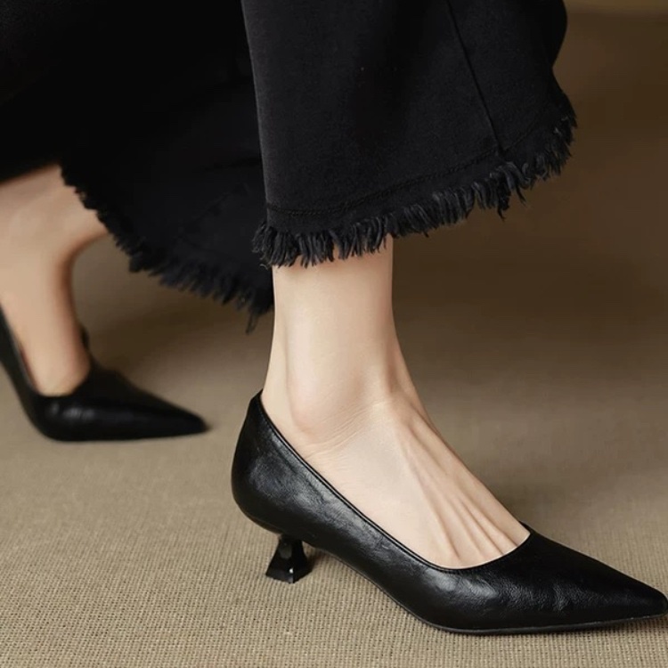 Einfache Stiletto-Einzelschuhe – Women Fashion Simple Bewertung und Preis